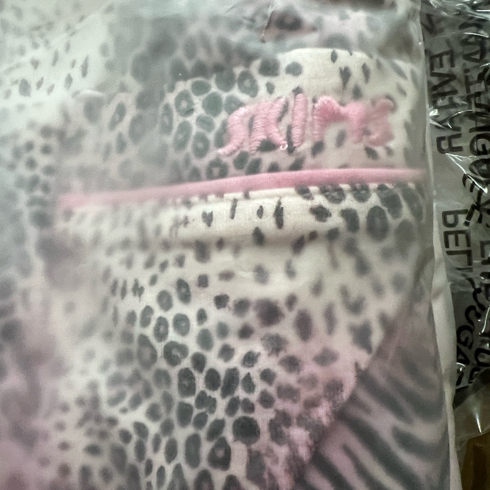 SKIMS Sleep Long Sleeve Pajama Set Bloom Mini Multi Animal M NWT - Picture 4 of 7